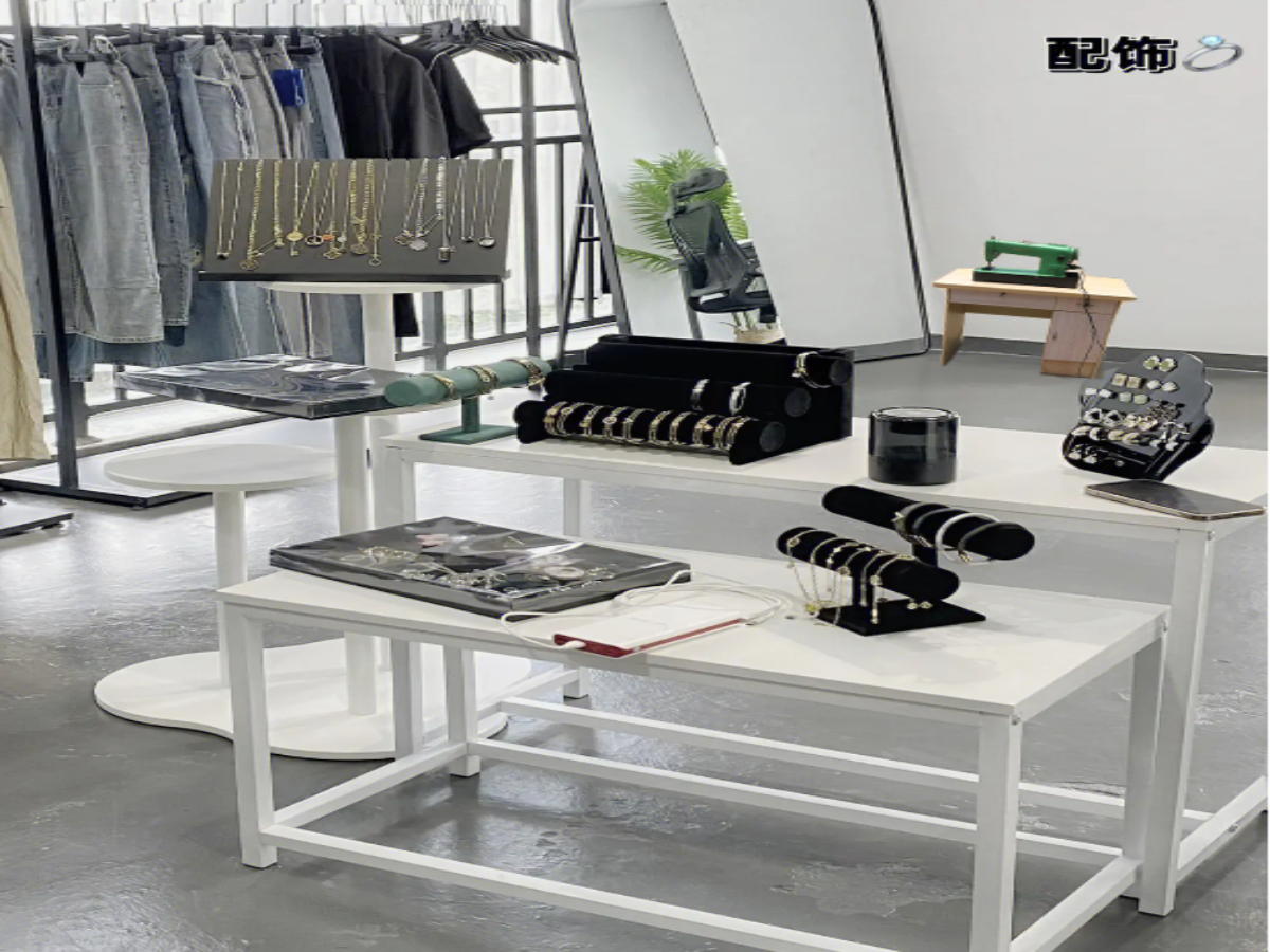 Industrial electric portable sewing machines, needle sewing machines, garment sewing machines, garment processing equipment/storefronts/studios and other sewing machines pic 5