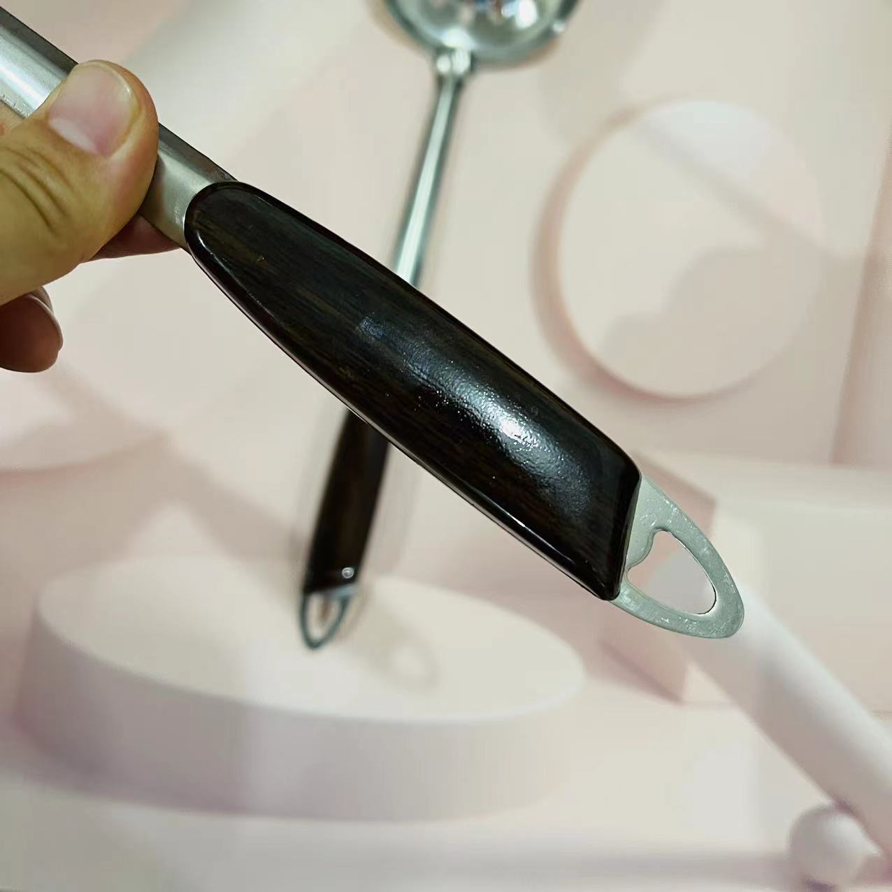 【 Zone 2-10 】 Diagonal non-magnetic collet 10/ bundle 1000/ box Diagonal non-magnetic collet kitchen stainless steel thickened household long-handled kitchenware non-hot spoon collet wholesale 2 yuan pic 3