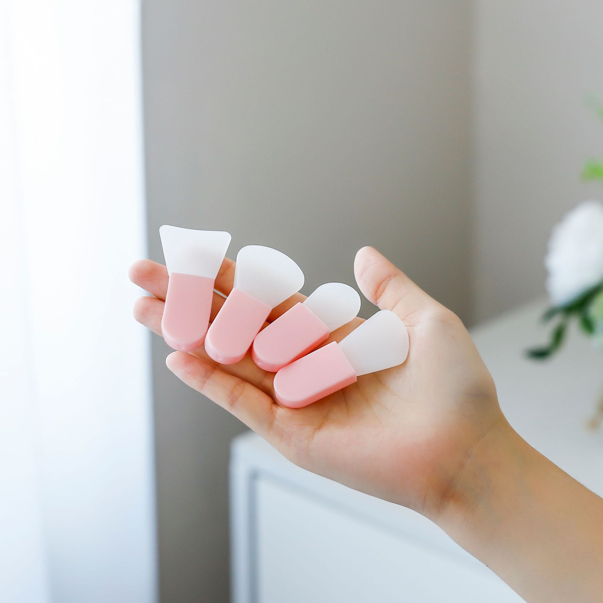 Mini silicone mask brush manufacturer, silicone brush soft head mask mixing stick, facial application mud film beauty tool mask pic 9