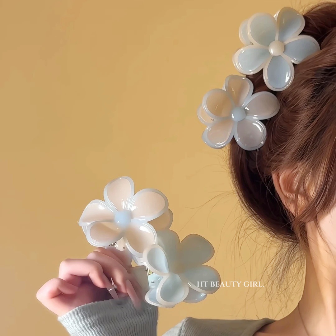 甜美五瓣花果冻色拼接发夹鸡蛋花盘发鲨鱼夹发饰详情14