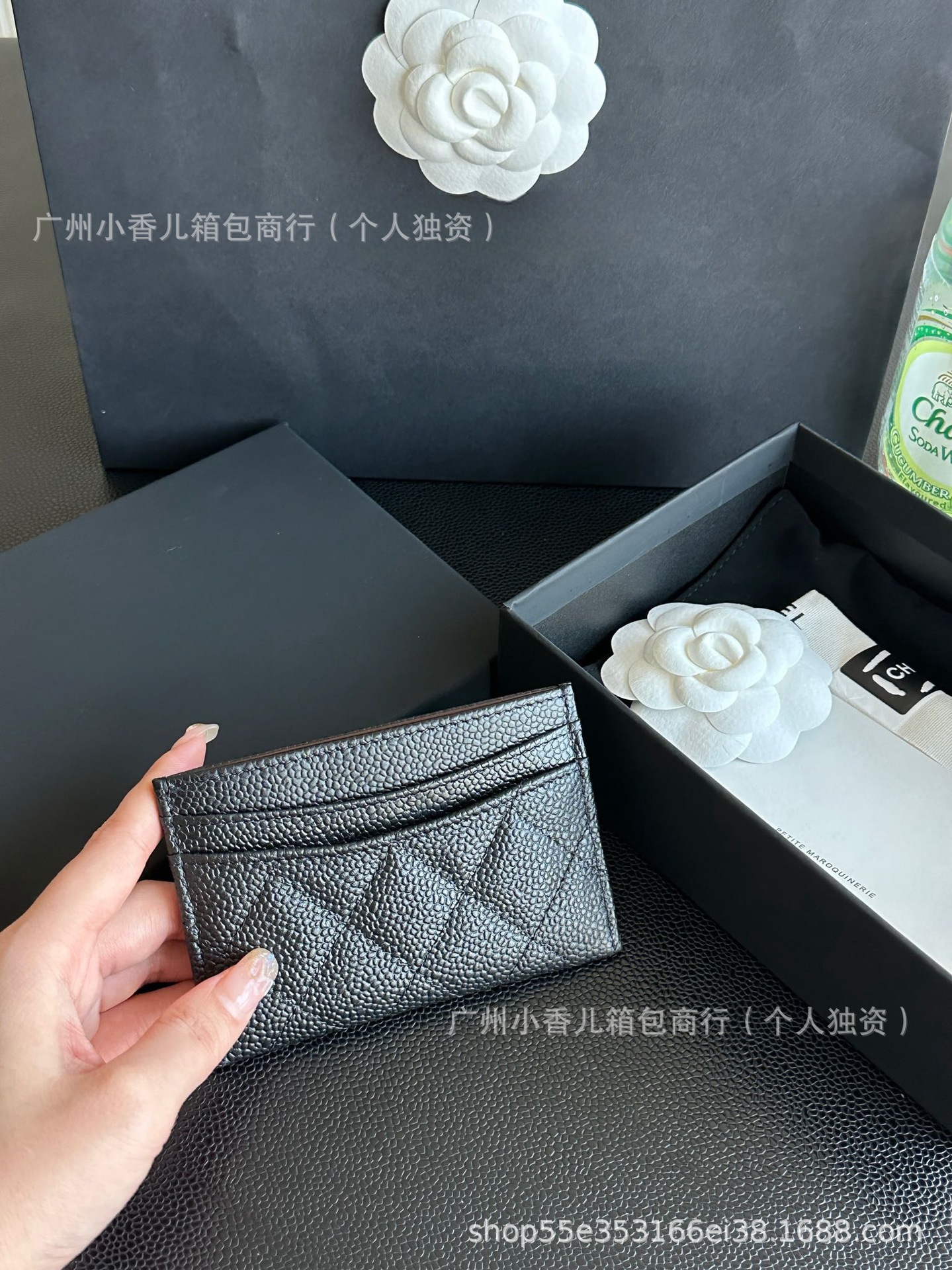 小香cf卡包卡夹零钱包菱格haas鱼子酱牛皮一折零钱包详情11