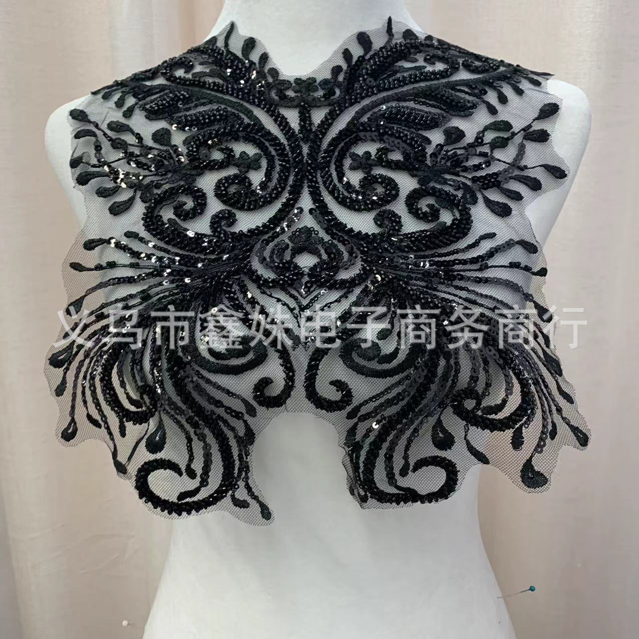 New DIY accessories are available for flower-patterned brooches, beaded tubes, sequins and dance-style clothing pic 4