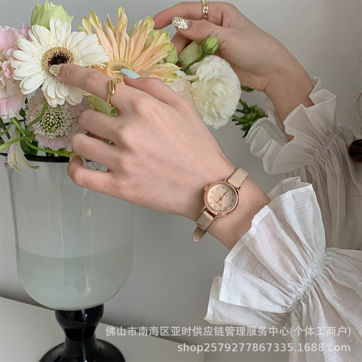 网红小众法式小表盘细带手表女学生文艺小清新女表石英表直播爆款详情16