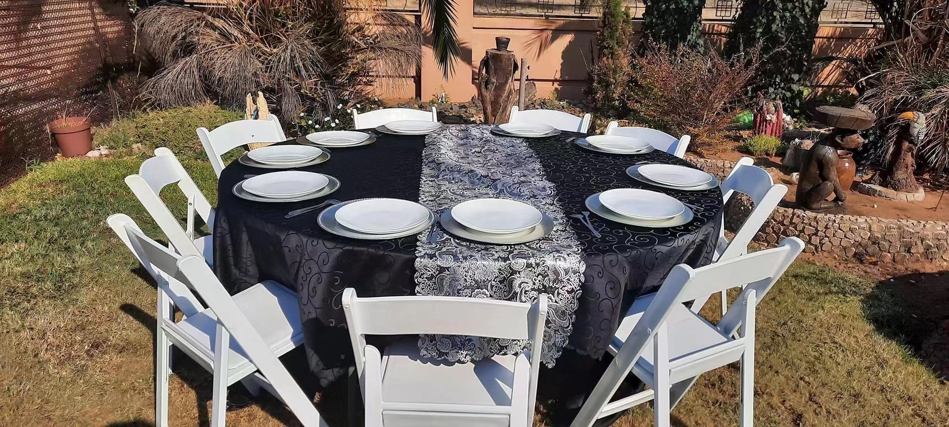Star Factory wholesals wedding lawn plastic white folding chairs, Wimbledon chairs, and soft-padded chairs for wedding hotels and banquets pic 4