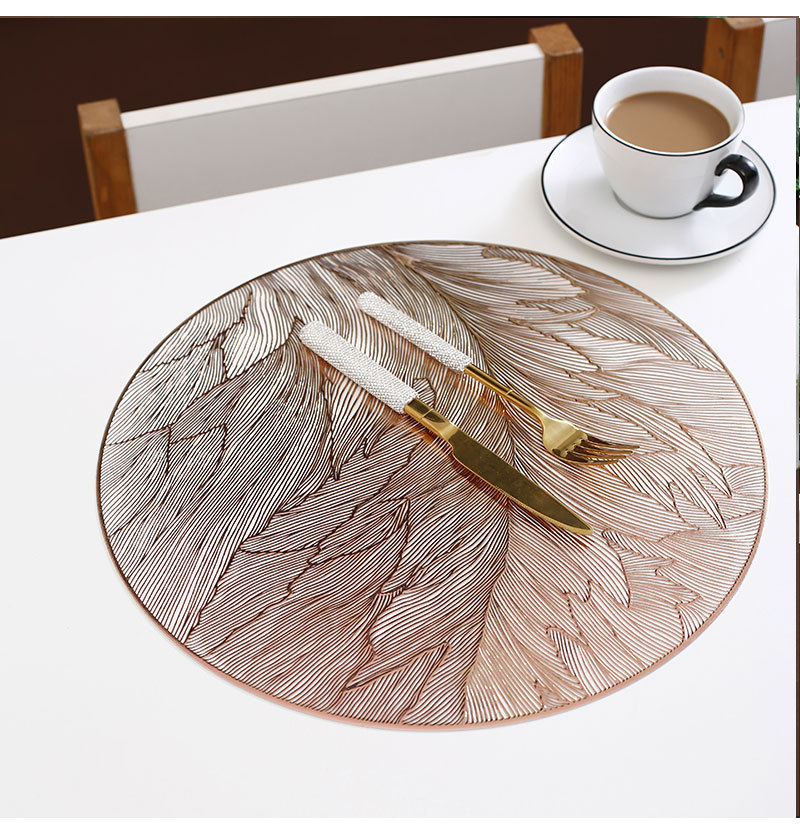 跨境热销羽毛餐垫防水防油PVC烫金花瓶垫高级感轻奢可水洗隔热垫详情4