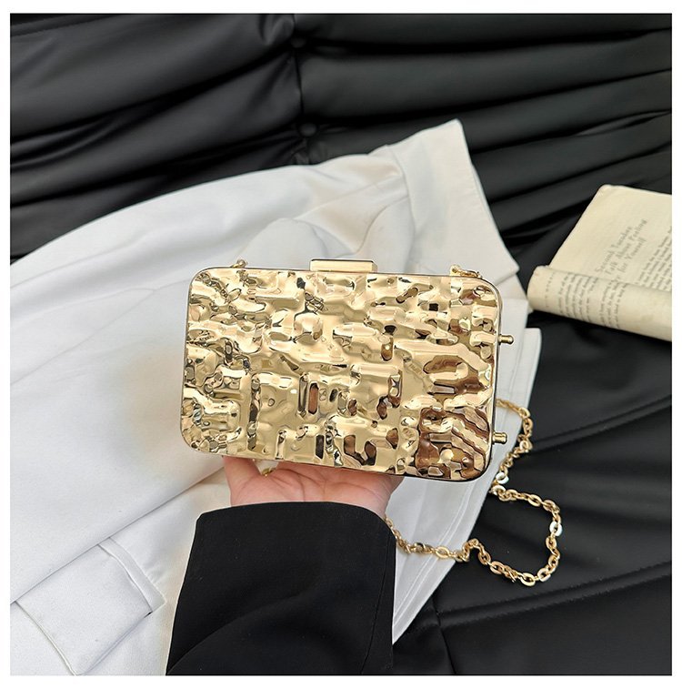 晚宴包金属2024夏季新款盒子女包链条单肩斜挎包褶皱跨镜女手机包详情98