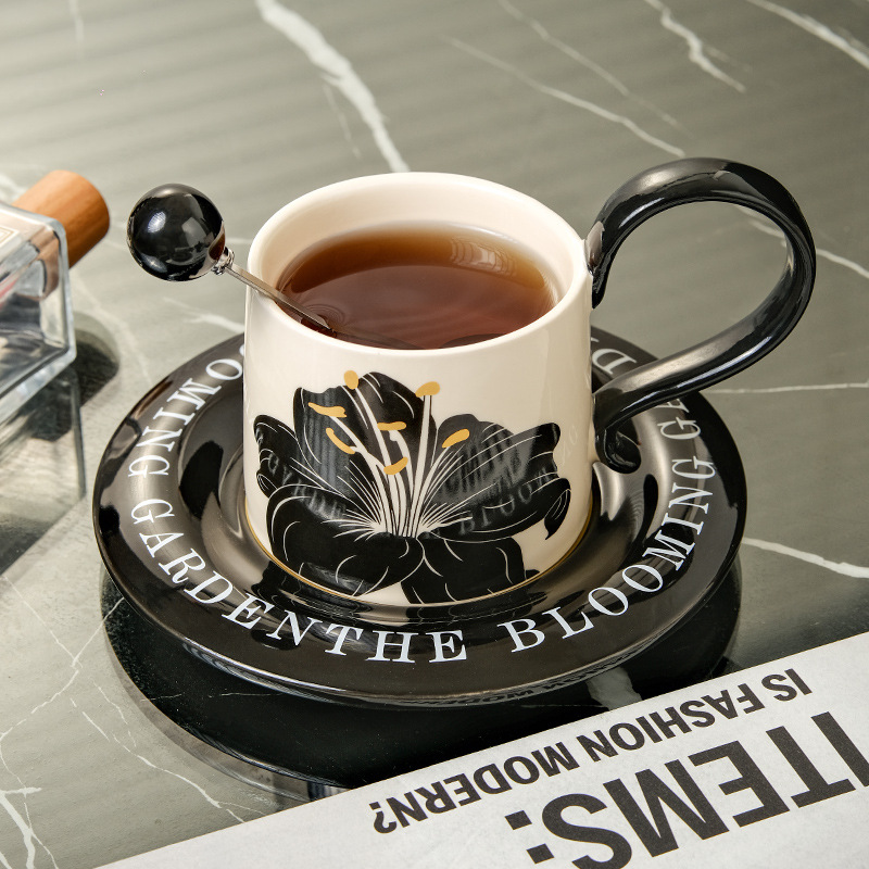Retro-style ceramic coffee cups and saucers with a light luxury and high-end feel, afternoon tea coffee cups, home mugs, gift boxes, and souvenirs pic 8