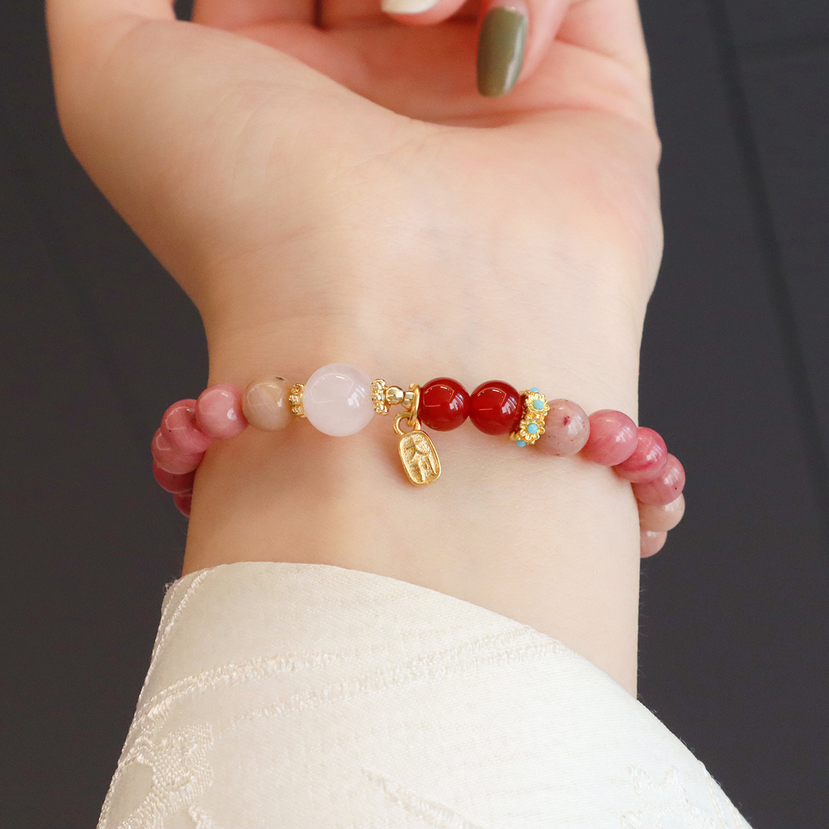 红纹石手链天然淡水珍珠玉髓高级感天然石手串女平安扣星星设计详情11