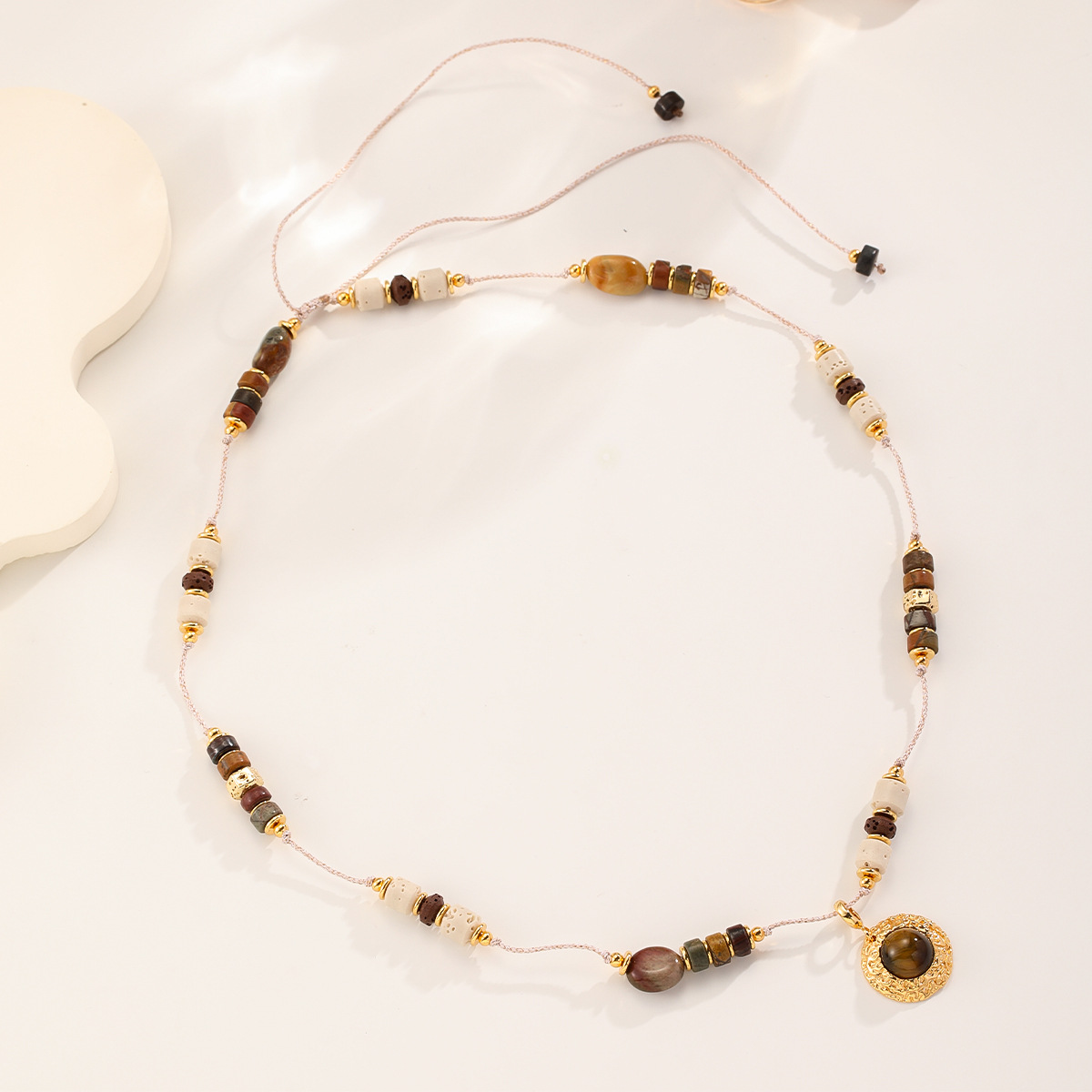 Nasha Cross-border best-selling high-end Maillard amber beaded long necklace accessory for women, natural stone necklace for women pic 9