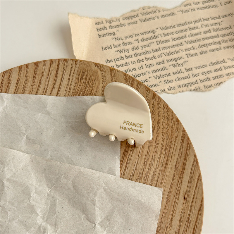 法式醋酸爱心小抓夹女2024新款后脑勺发卡夹子鲨鱼夹春夏发夹头饰详情12