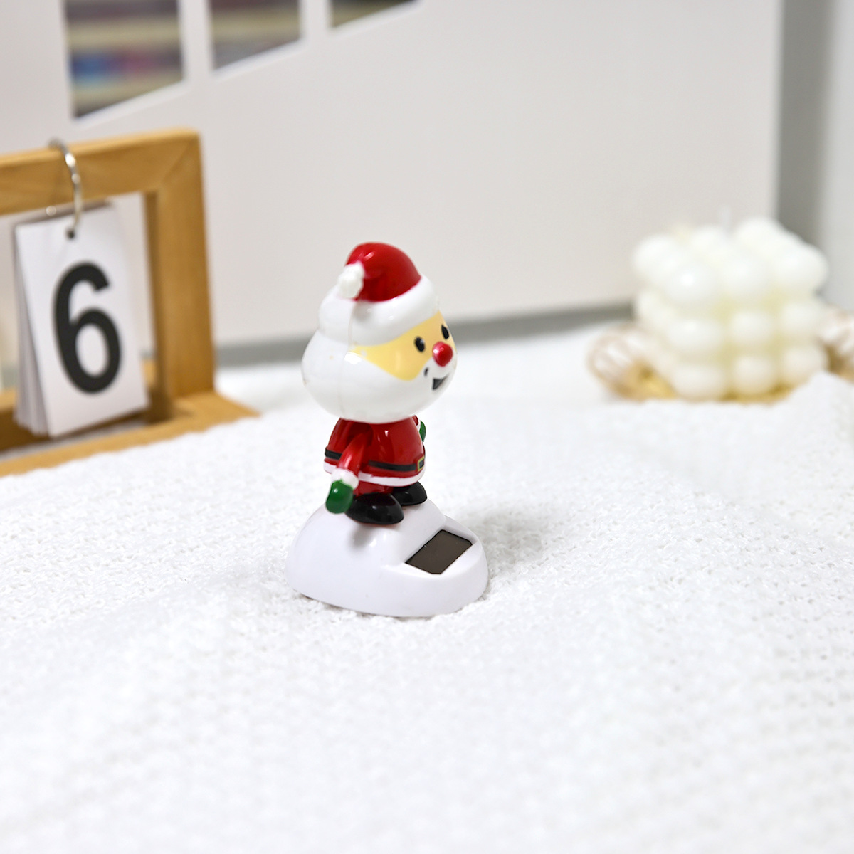 工厂直销太阳能汽车内饰摆件圣诞节日礼品呆萌圣诞老人饰品可批发详情10