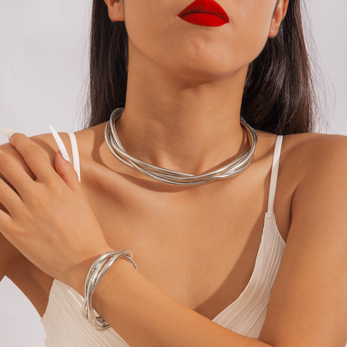 亚马逊跨境个性多层铁弹性蛇骨麻花项圈手链朋克风夸张首饰套装女详情10