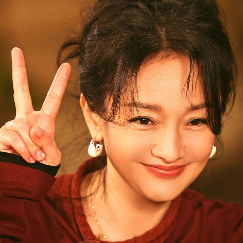 法式欧美流光云朵耳环小众百搭ins风精致女法式轻奢精致百搭小众详情4