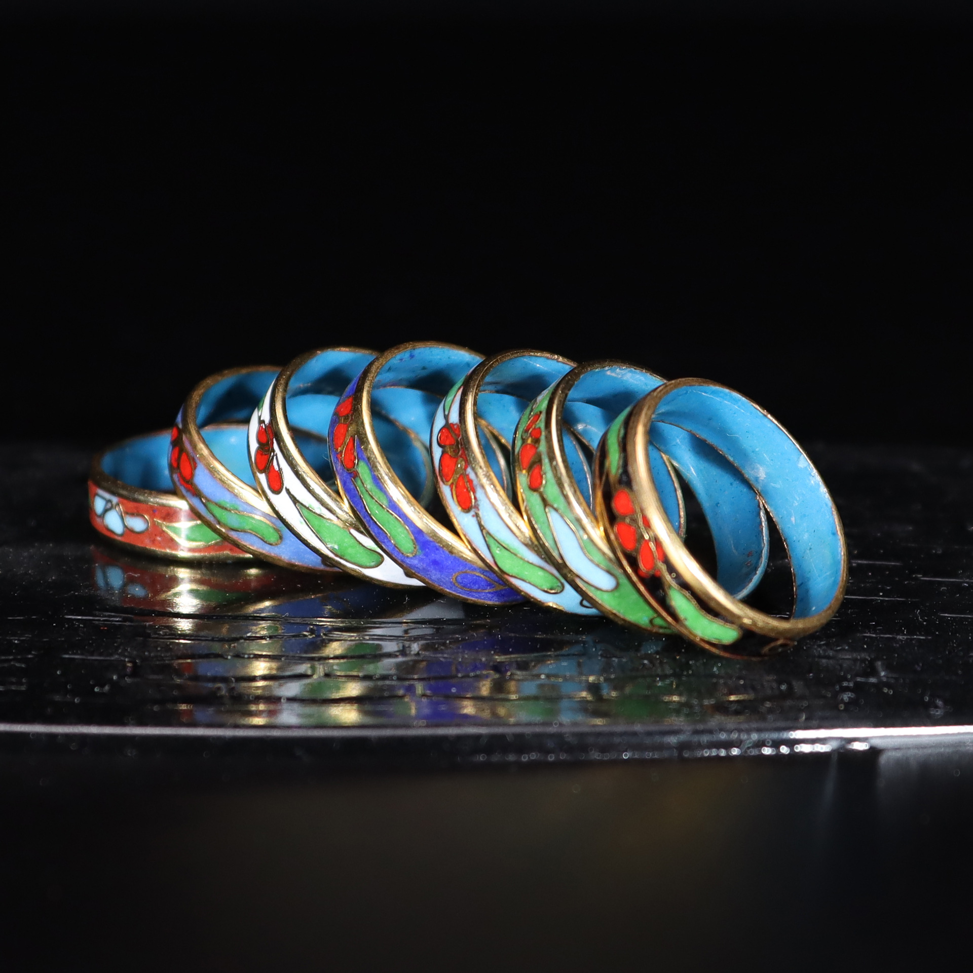 Beijing Cloisonne vintage collection from the 1980s, traditional copper body, cloisonne enamel, polished set, seven-ring finger pic 4