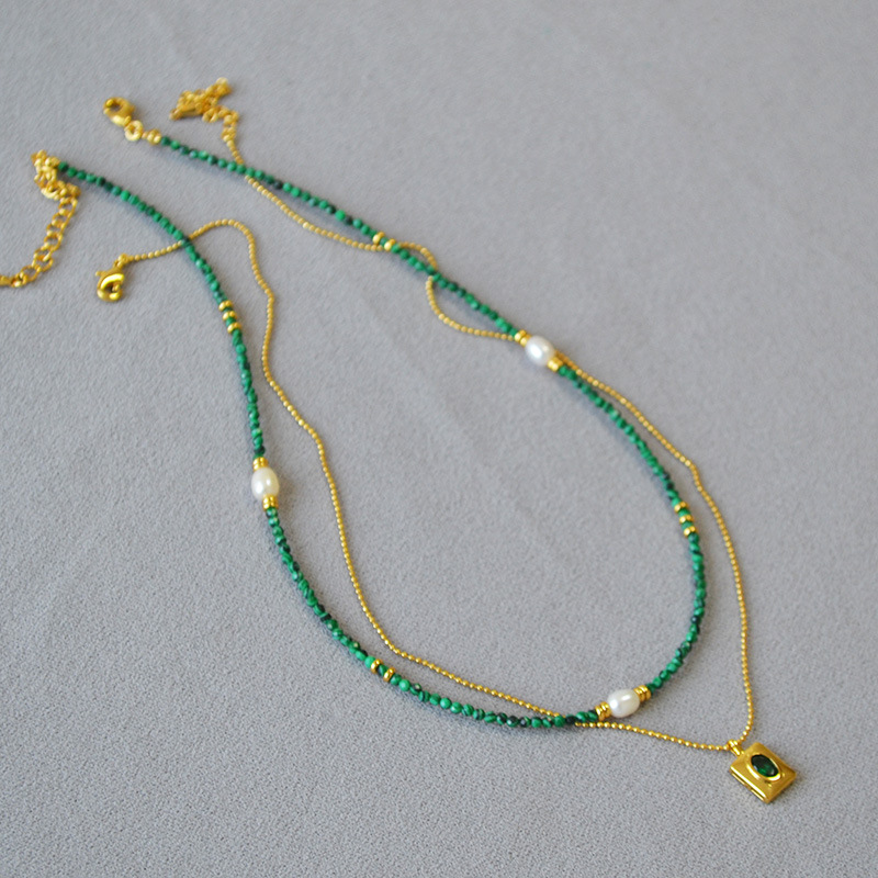 法式小众文艺复古孔雀石串珠祖母绿几何方形吊坠双层叠戴气质项链详情1