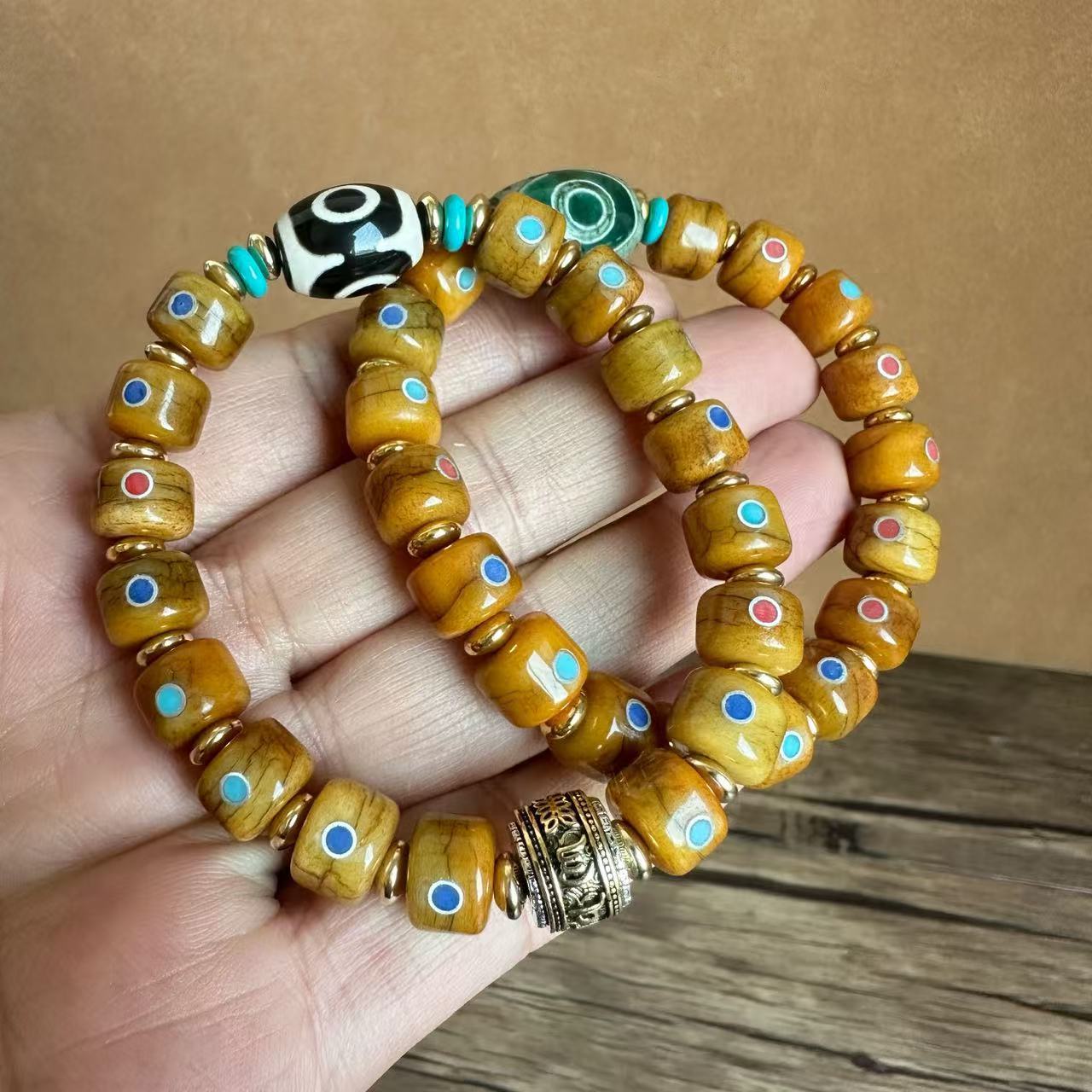 Authentic Tibetan yak bone bracelet for men, inlaid with gemstones and old pearl accessories, ethnic style Tibetan-style bone bracelet collectible pic 17