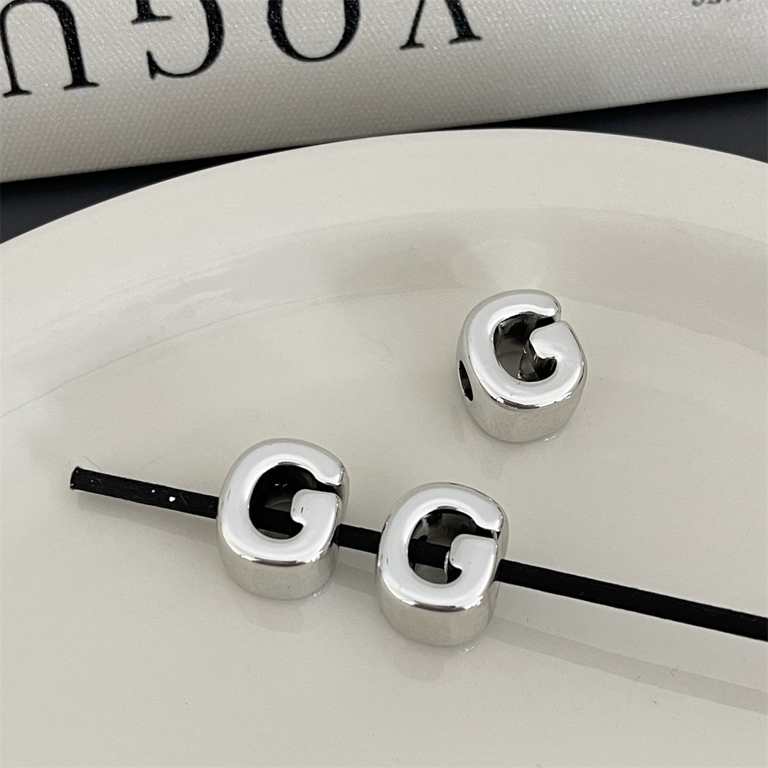 diy acrylic silver large-hole letter beads jewelry accessory package, hanging mobile phone chain accessory, stringing beads, scattering beads pic 12