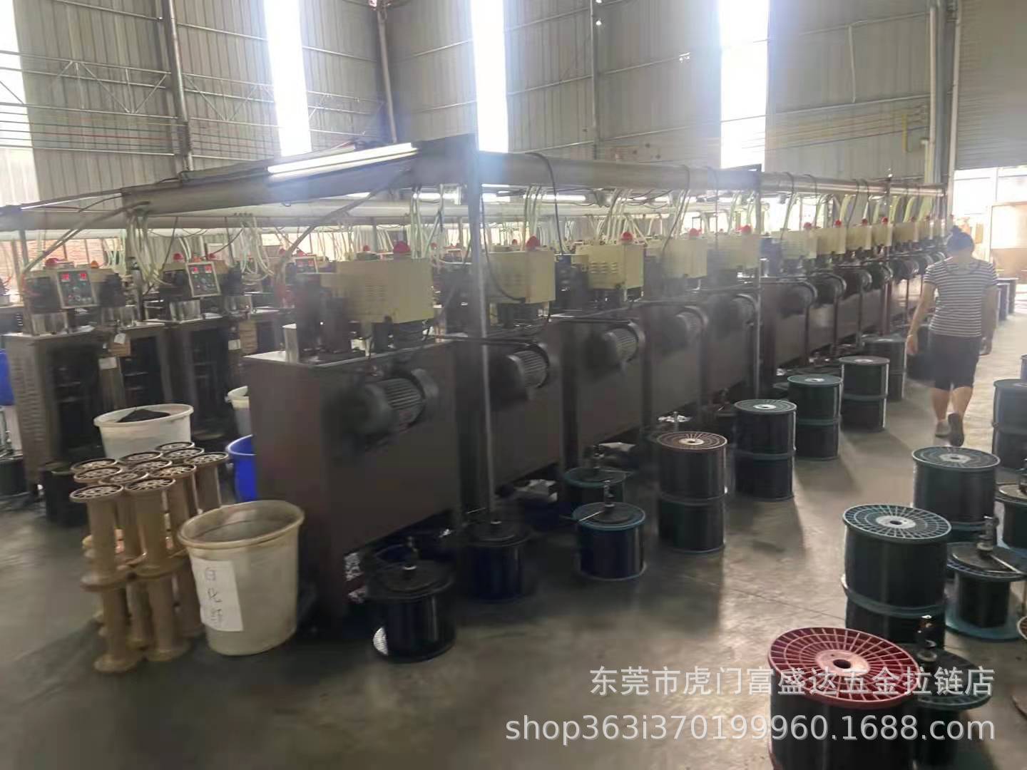 批发5号尼龙拉链40mm宽边拉链4CM黑色整捆拉链箱包电脑包公文包等详情7