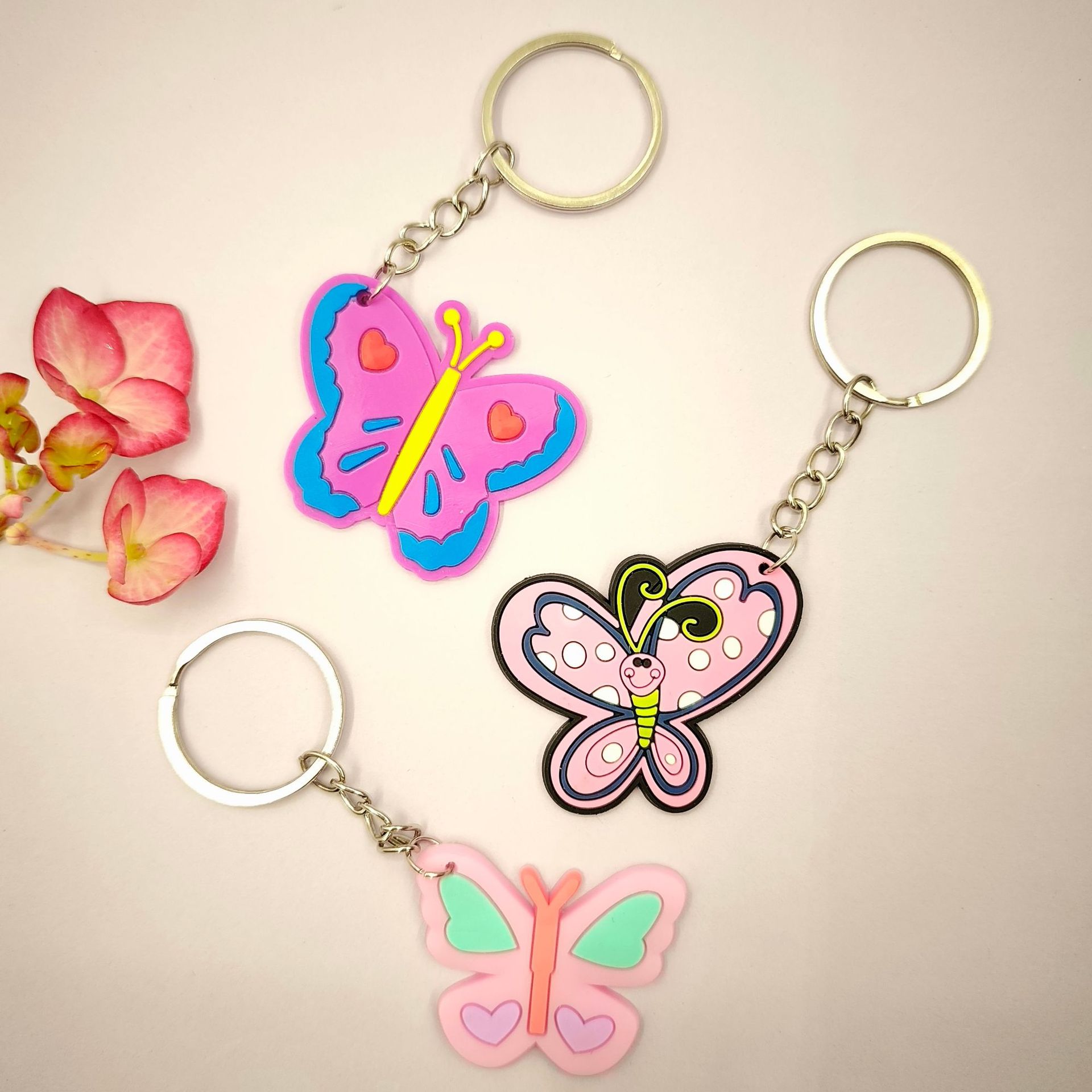 跨境热卖蝴蝶软胶钥匙扣儿童钥匙扣幼儿园小学生开学日分享详情11