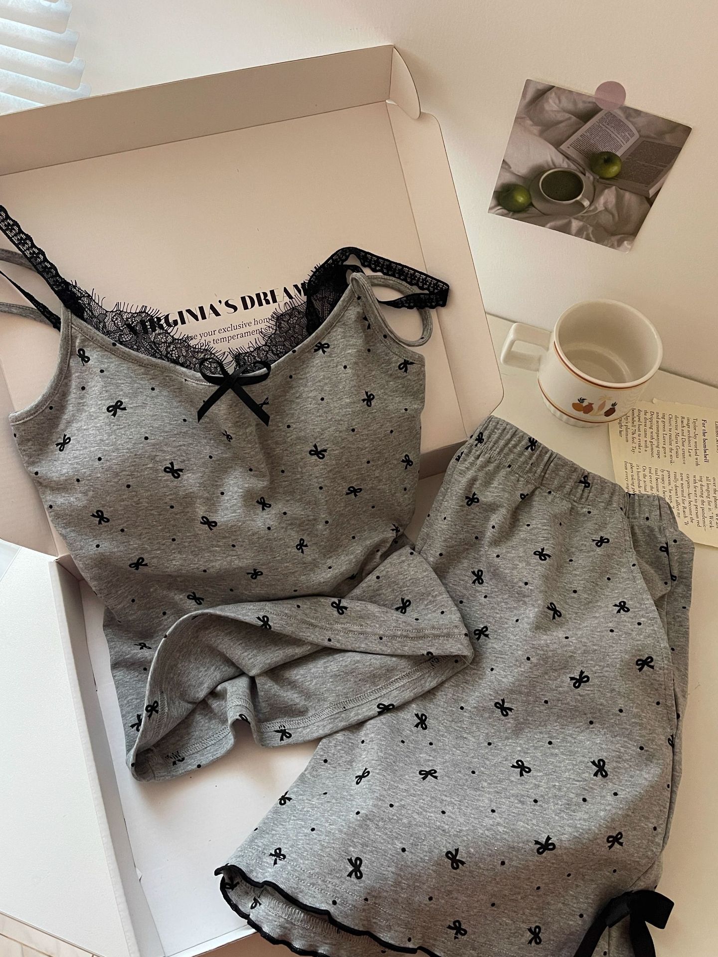 Sexy and pure sensual style pajamas for women, summer lace-trimmed halter shorts, home wear, high-end cross-border wholesale pic 8