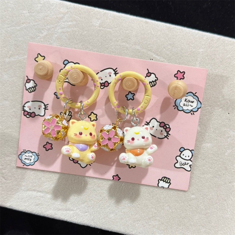 可爱猫咪铃铛钥匙扣少女包包配饰挂件甜美ins风钥匙环送闺蜜挂饰详情2