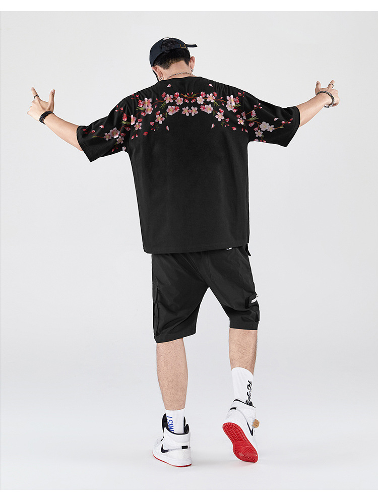 New Spring/Summer 2025 Guochao Chinese Trend brand loose plum blossom embroidered short-sleeved T-shirts for men and couples, summer half-sleeved pic 16