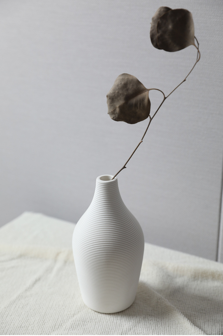 2026 New Nordic Ins-style creative white striped ceramic vase, living room dining table, home dried flower arrangement decorative item pic 9
