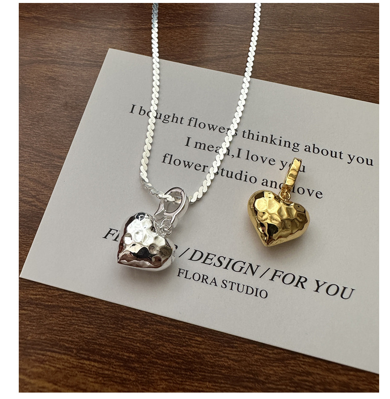 S925 sterling silver Korean version, a niche design sense, heart-shaped pendant with hollow craftsmanship, fashionable and simple basic side pendant pic 17