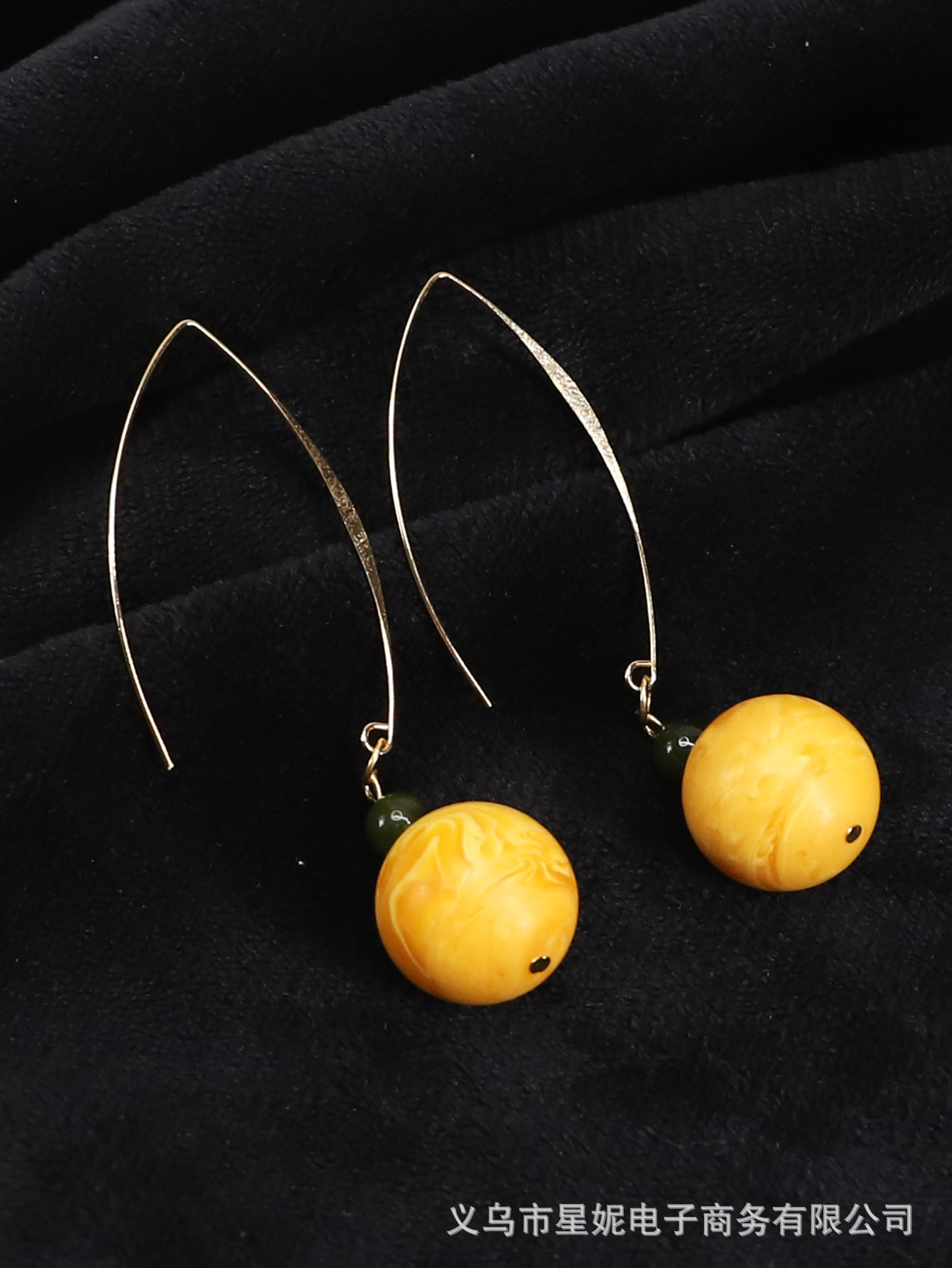 Trendy and personalized beeswax balls, Dongling jade ear hook long creative long hook earrings, ethnic style accessories, female Internet celebrity charm pic 9