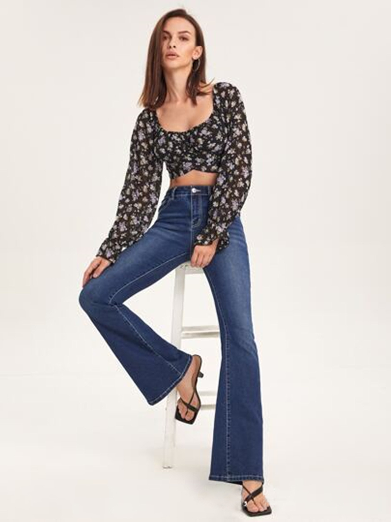 跨境亚马逊猫须牛仔长裤女喇叭裤2025新款简约舒适牛仔喇叭裤女详情5