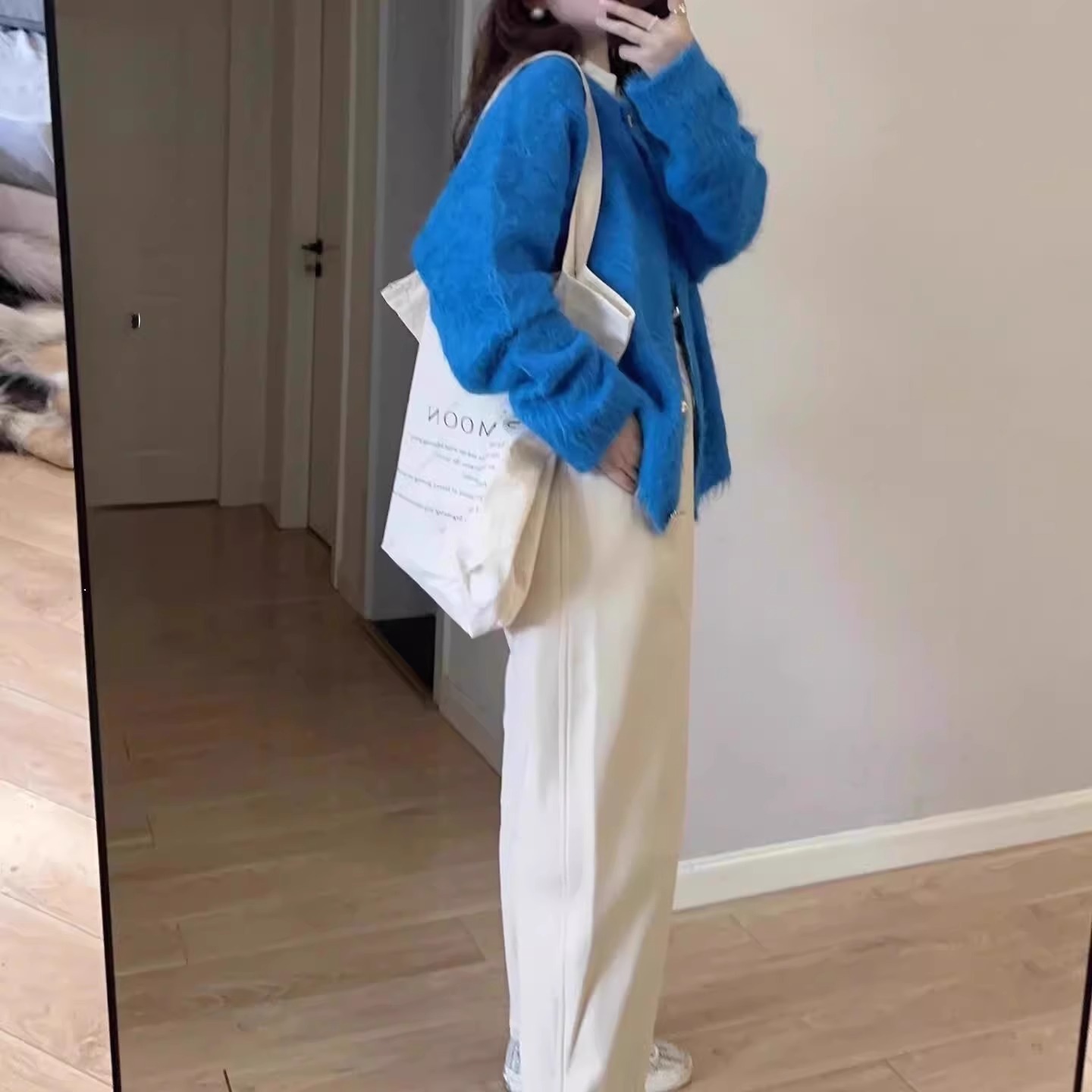 韩版高级感软糯克莱因蓝色针织开衫机能风辣妹长袖时尚毛衣外套女详情3