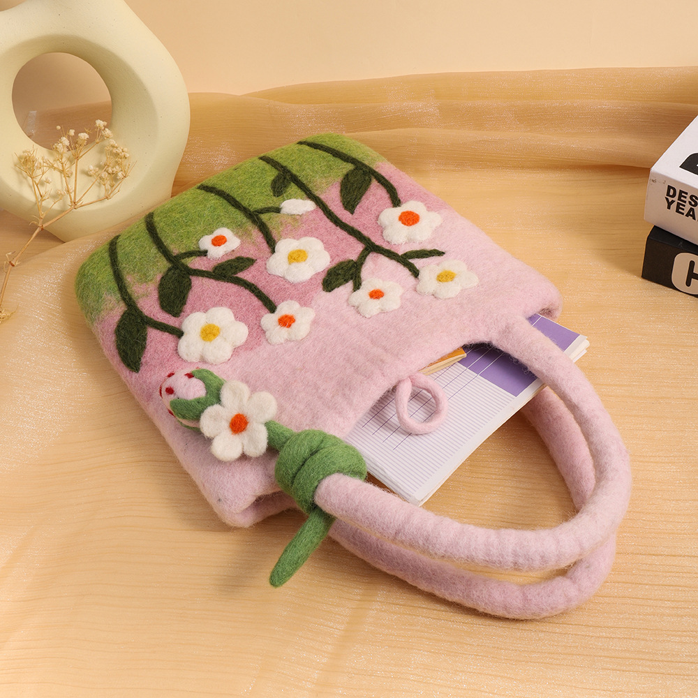 日系花花羊毛毡包包尼泊尔手工羊毛毡手拿包森系羊毛毡手提包批发详情8