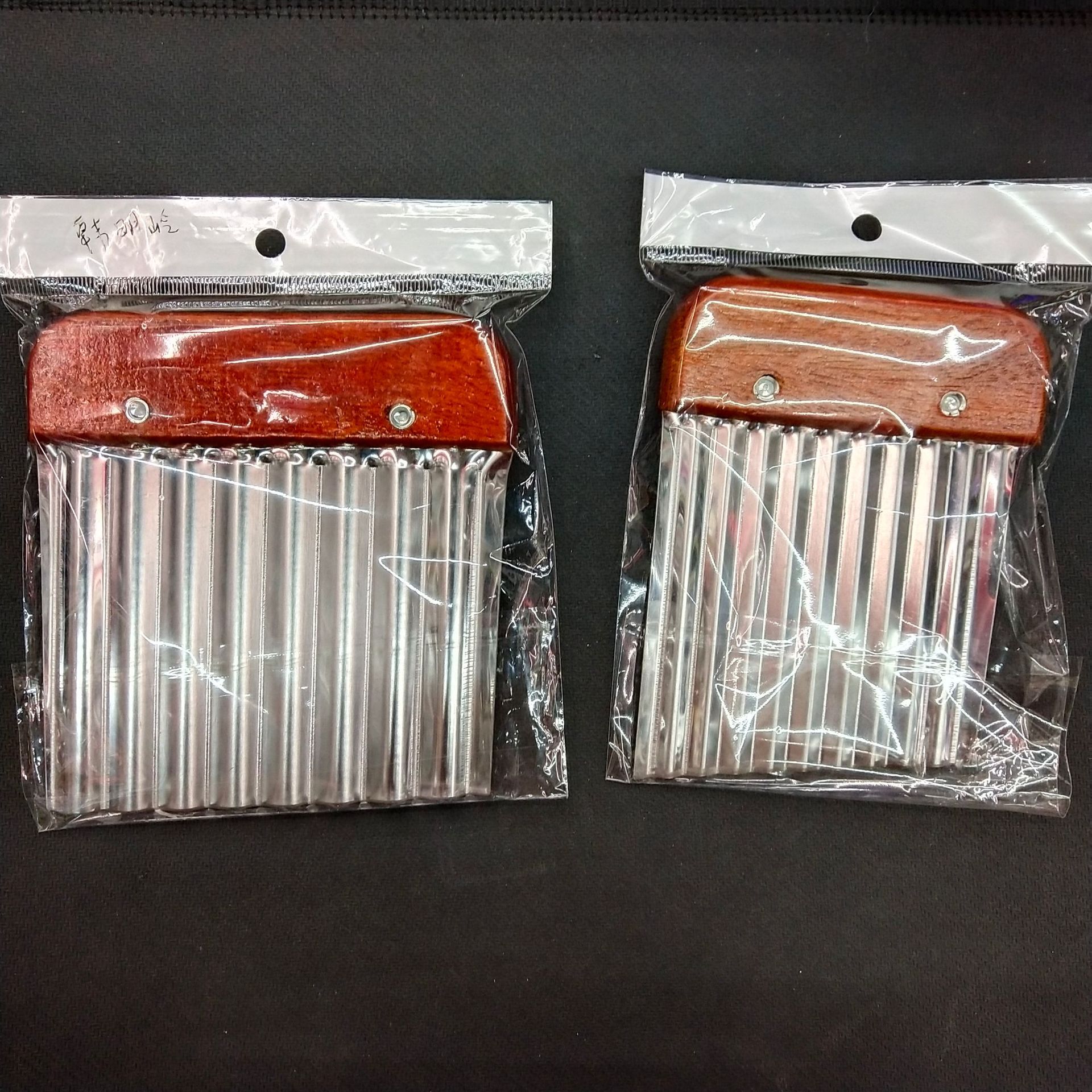 Corrugated plastic peelers, peeling knives, vegetable slicers, potato slices, hot wholesale, daily necessities electric peelers pic 17