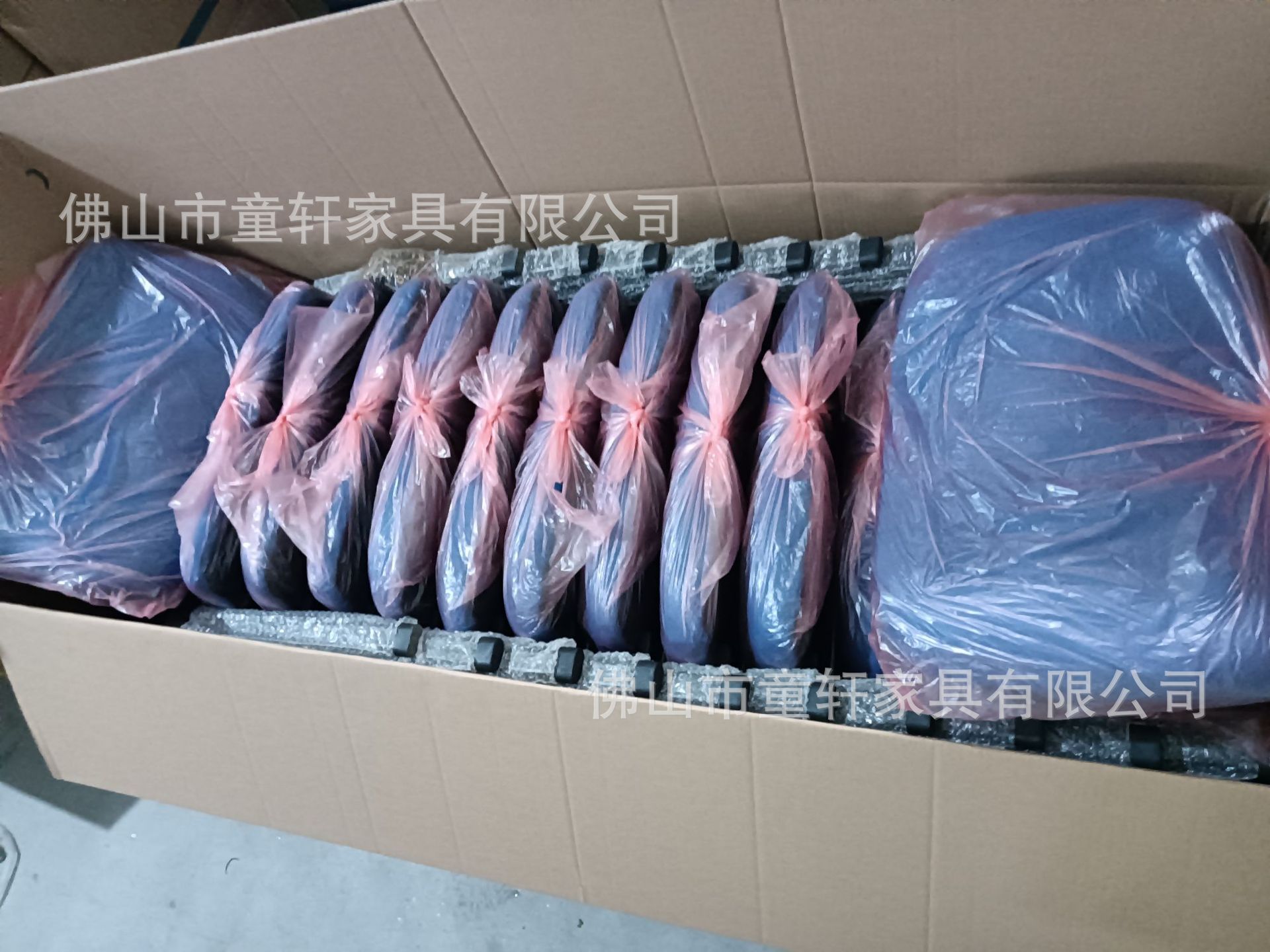 Foshan manufacturer wholesals foreign trade office chairs, fabric four-legged training chairs with writing boards and armless conference seats pic 13
