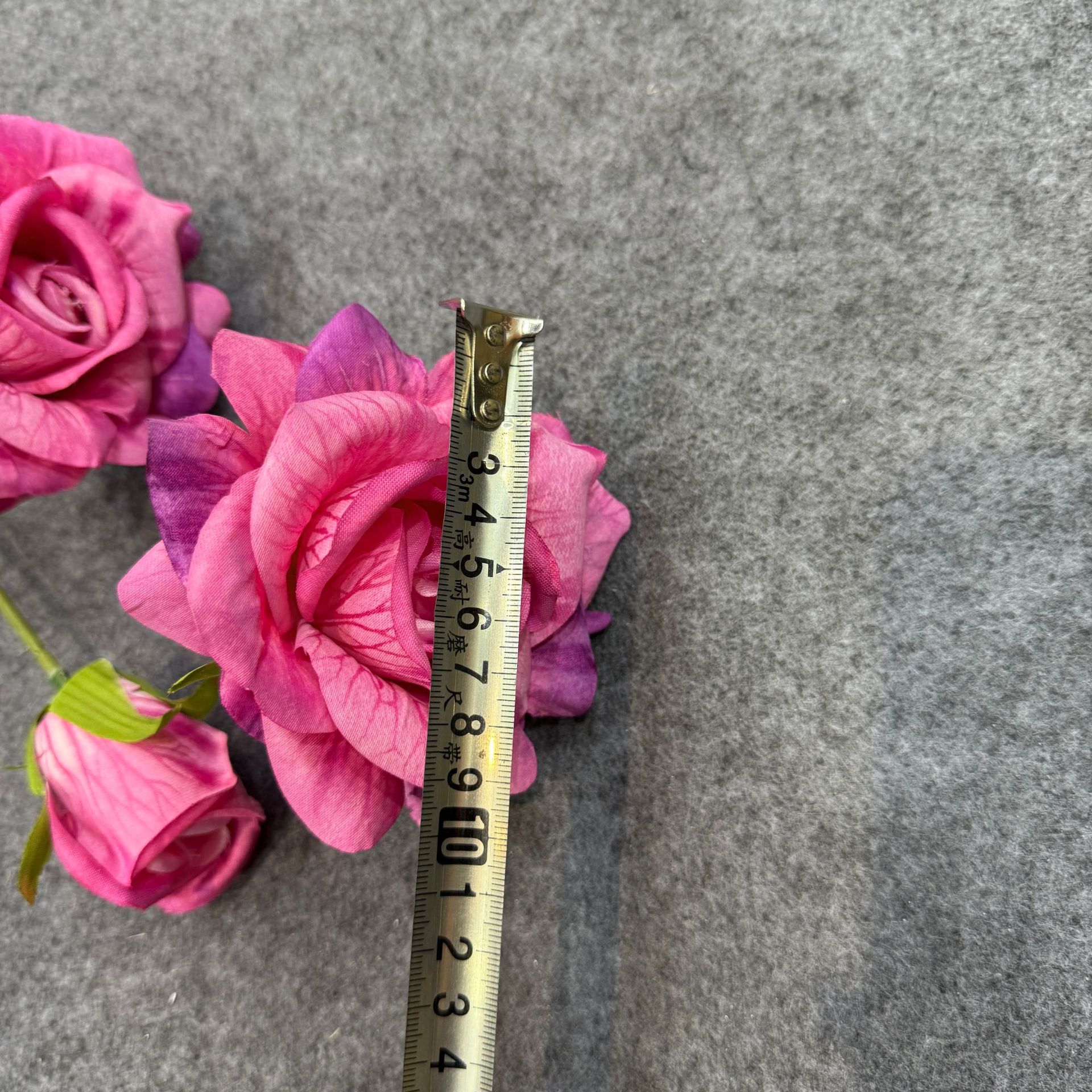 3头彩印亚纹大玫瑰花仿真花婚庆装饰插花玫瑰仿真花钻石玫假花详情4