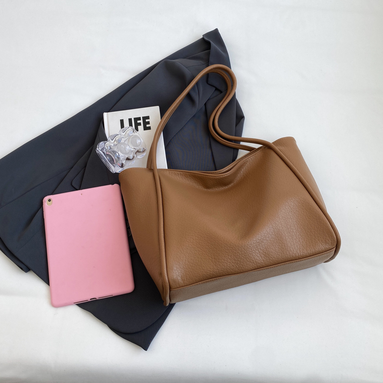 大容量女包包2025软皮质感单肩包休闲百搭上班通勤手提托特包热卖详情24