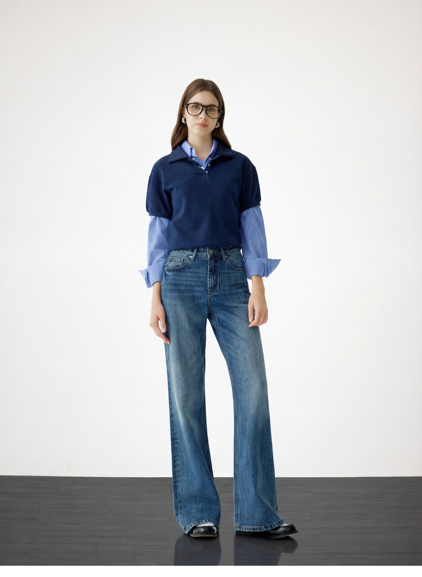 High-end, loose, non-leg-hugging, slightly flared jeans for women 2026 spring, high-waisted flared pants for women, narrow wide-leg pants pic 7