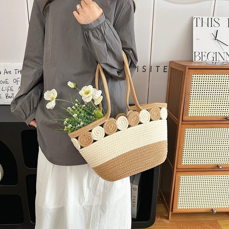 2024新款菜篮子沙滩包女士单肩腋下包韩版编织水桶包小众设计详情22