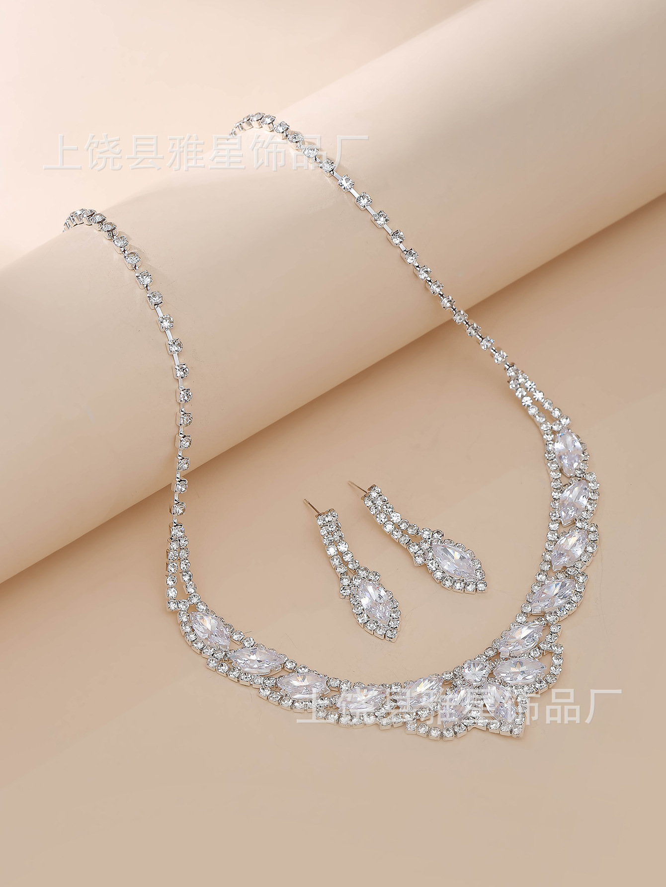 Europa y américa ins gota de agua conjunto de joyería personalidad moda color strass collar pendientes conjunto de novia accesorios pic 11