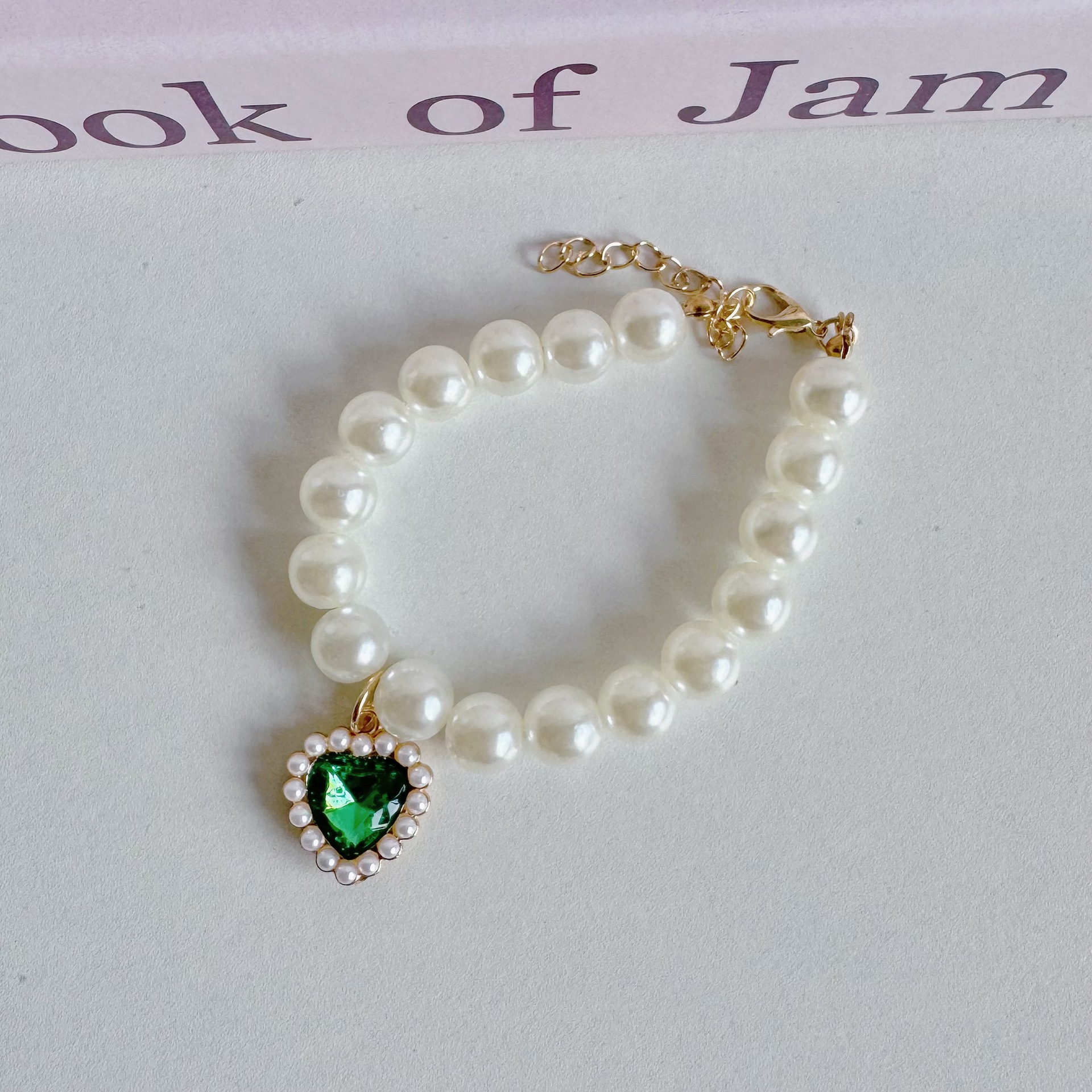 Wholesale of pet pearl necklaces, cat collars, puppy heart crystal pendants, teddy neck cute decorations pic 13