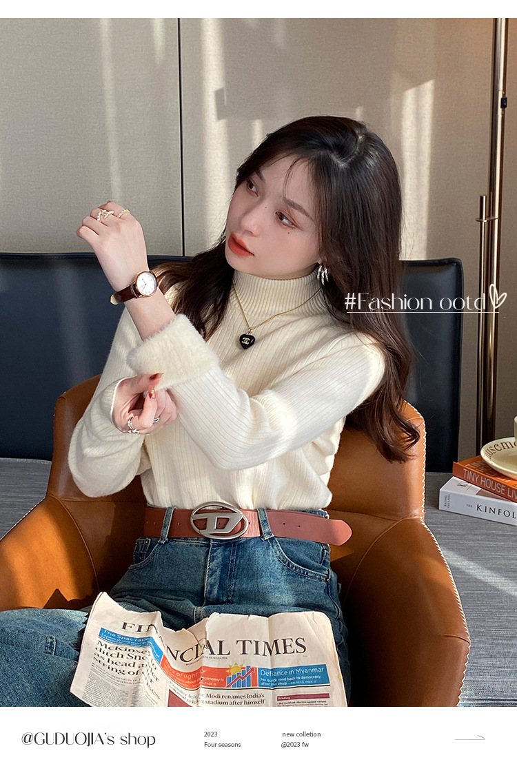 For women in winter, add a thick one-piece fleece jacket. For autumn and winter, pair it with a semi-high neck knitted base layer and a white warm top pic 13