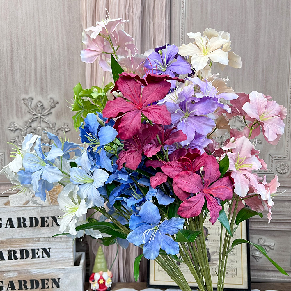 10头百合仿真假花成品人造绢花婚庆地排用花塑料花高级感婚礼布置详情4