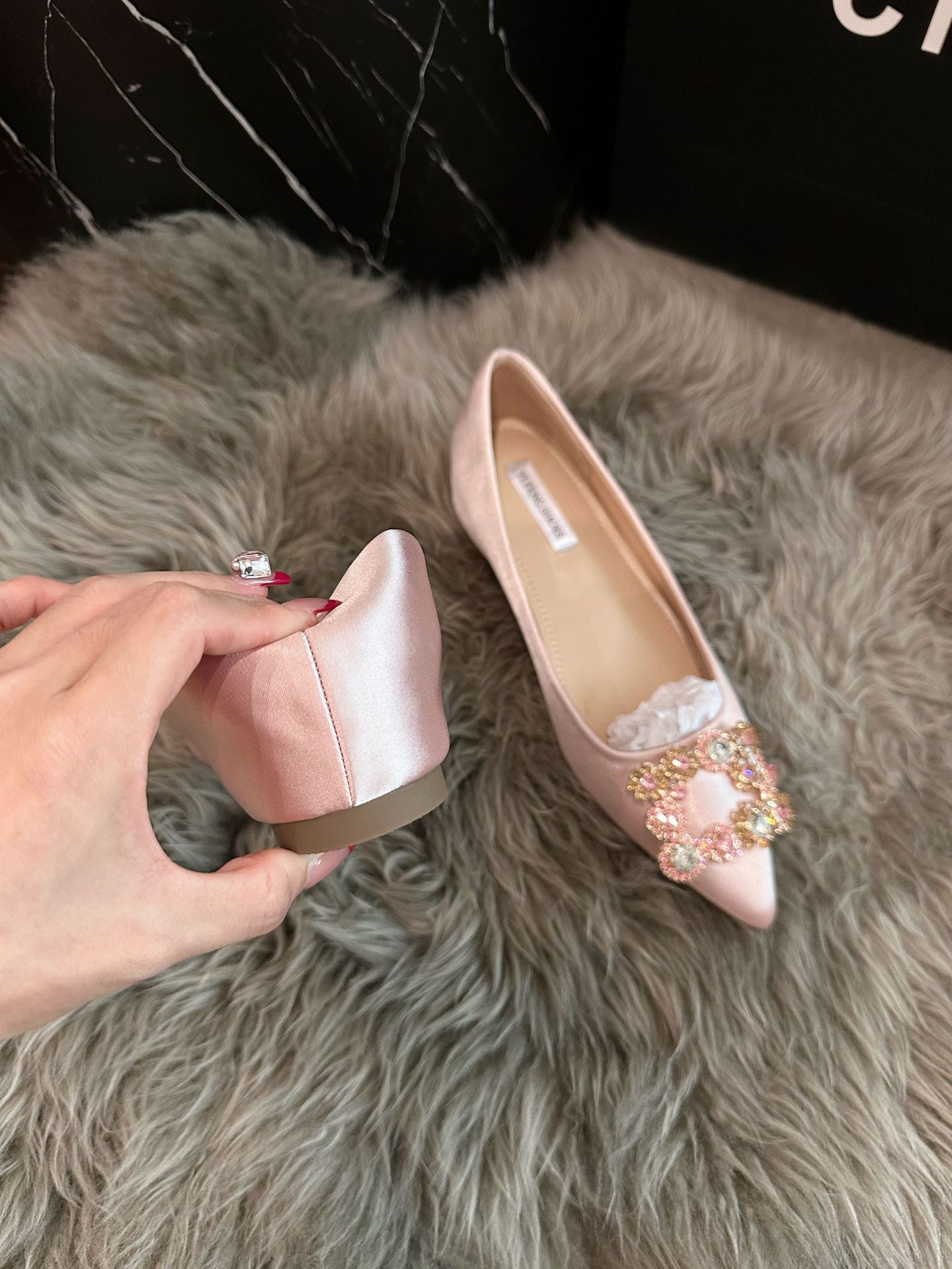 增高5cm气质雪花钻方扣尖头缎面法式浅口单鞋婚鞋气质通勤鞋详情9