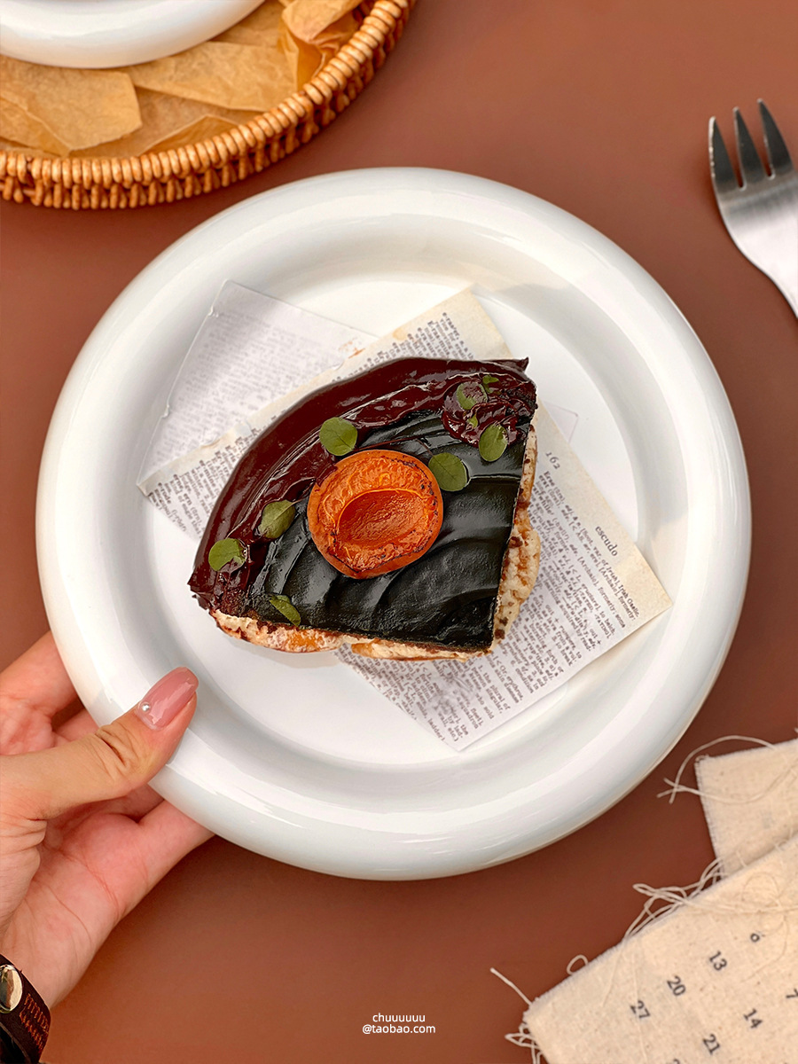 简约风陶瓷盘子网红胖嘟嘟餐具高级感碟子熊盘早餐盘蛋糕盘甜品盘详情21