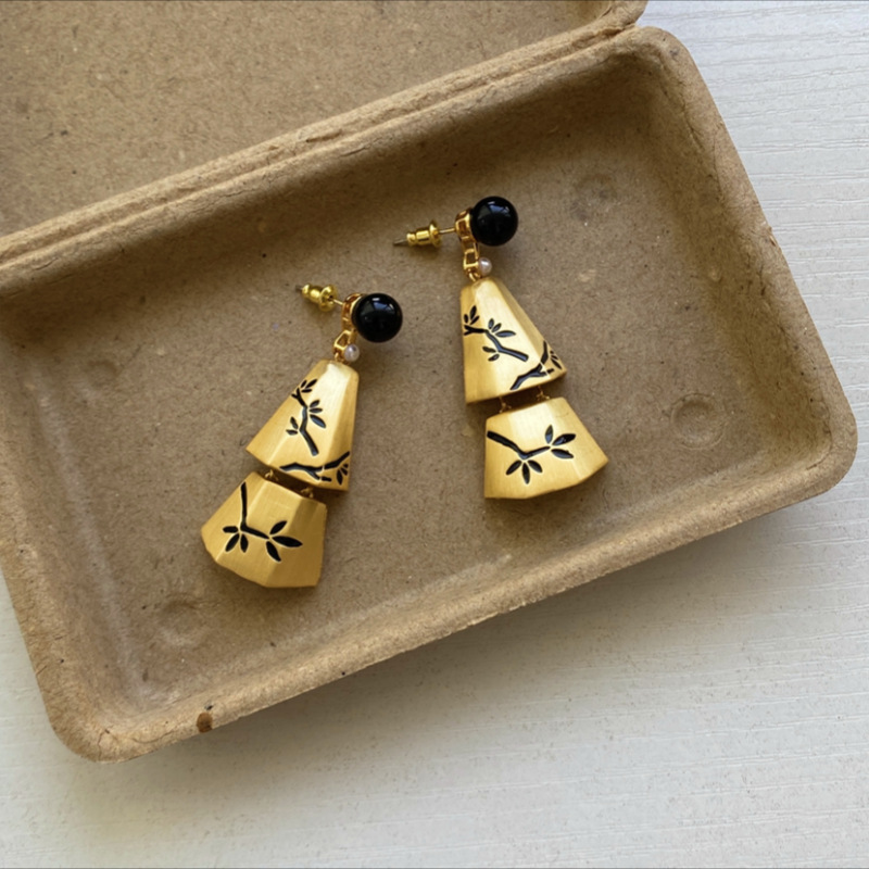 新中式折枝风铃耳环女小众设计二十四节宫廷风高级感气质耳钉耳饰详情5