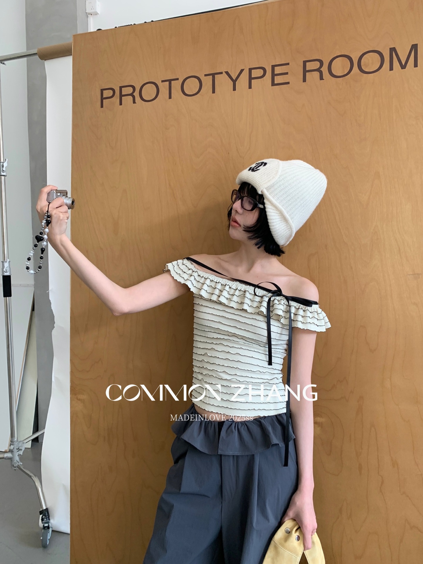 CZ ZHANG Summer French lace one-shoulder off-the-shoulder, contrasting color striped waist-cinching slim shirt B23795 pic 29