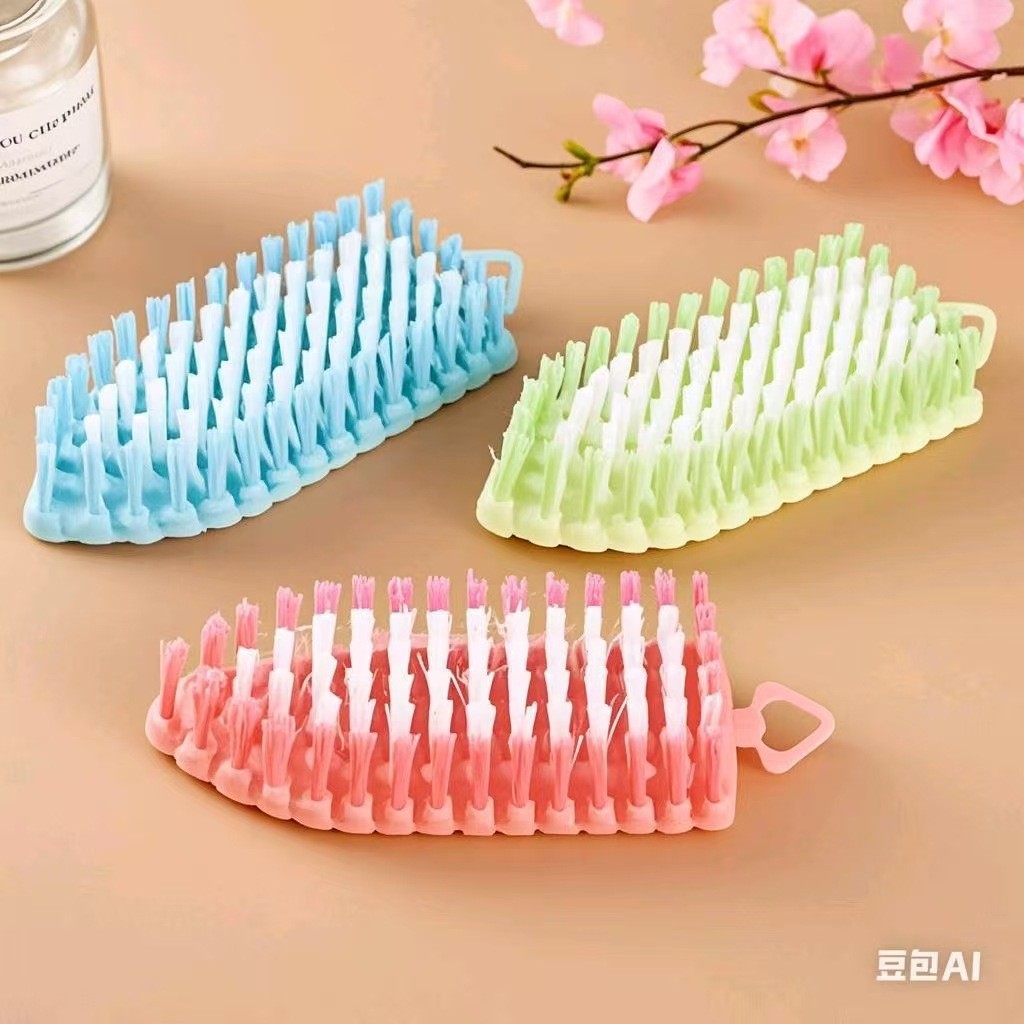 Multi-functional irregular brush, flexible, laundry soft bristle brush, home shoe washing, down jacket washing soft bristle brush direct sales pic 6