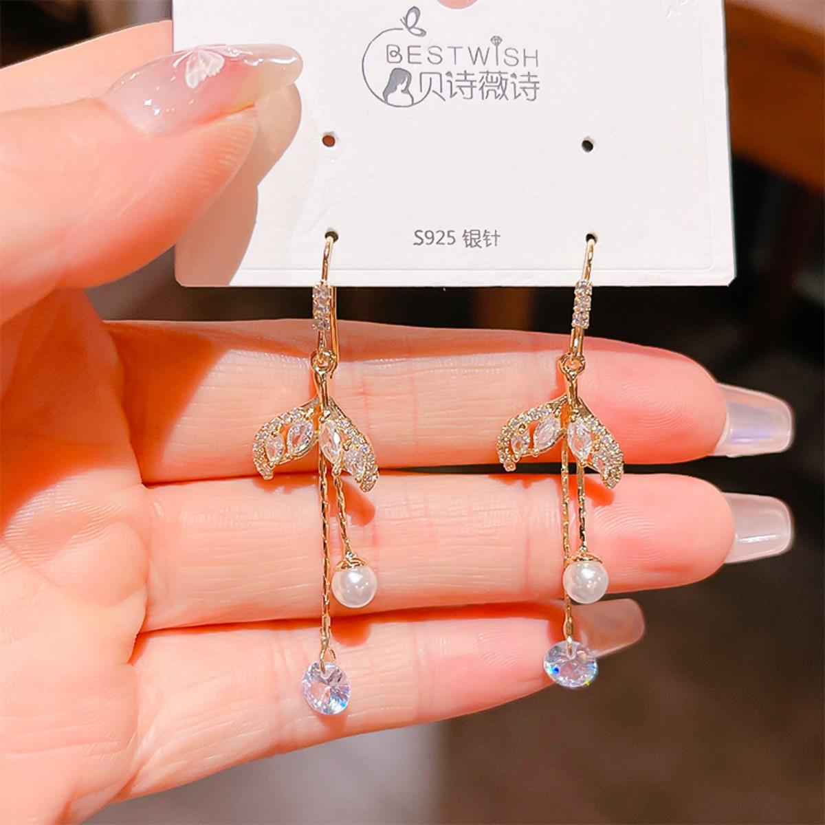 【流苏】精致超仙气质显脸瘦长款锆石耳环 银针韩版高级感耳钉饰详情26