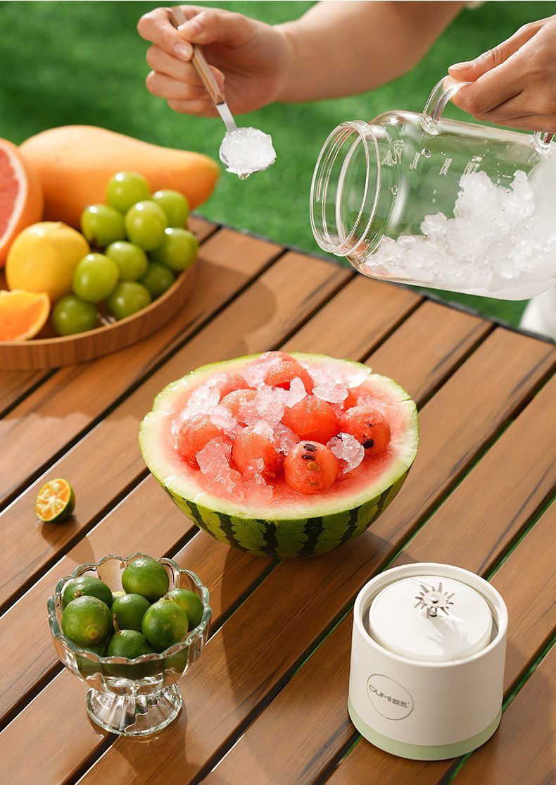 欧觅OUMi榨汁机小型家用无线便携电动果汁机迷你多功能榨汁杯批发详情10