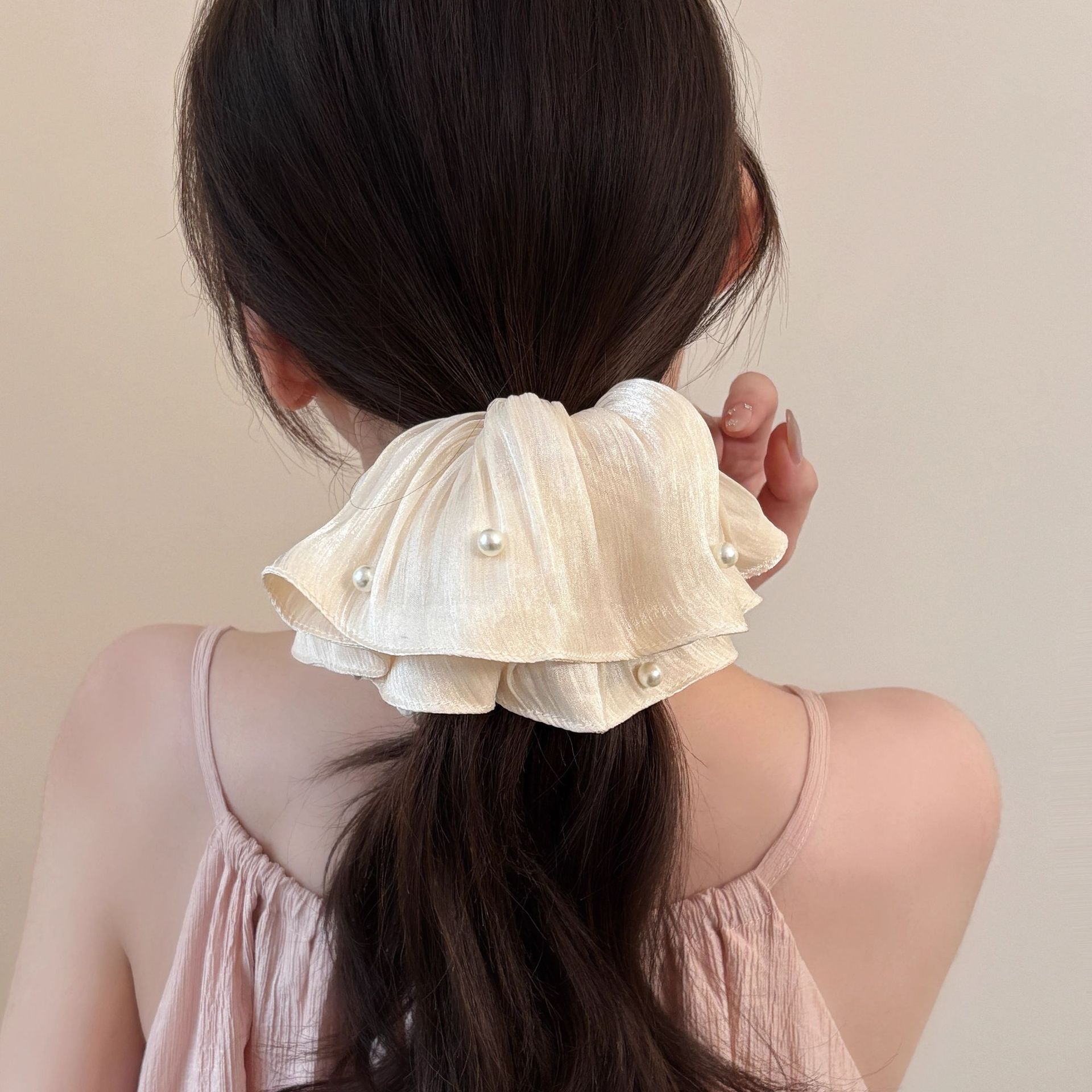 Spring 2025 new high-end, silky smooth, pleated pearl large intestine hair band, high-end large-sized hair accessory for women pic 21